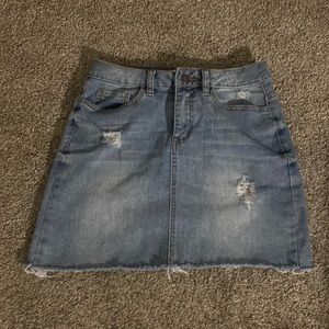 miami lightly worn jean skirt